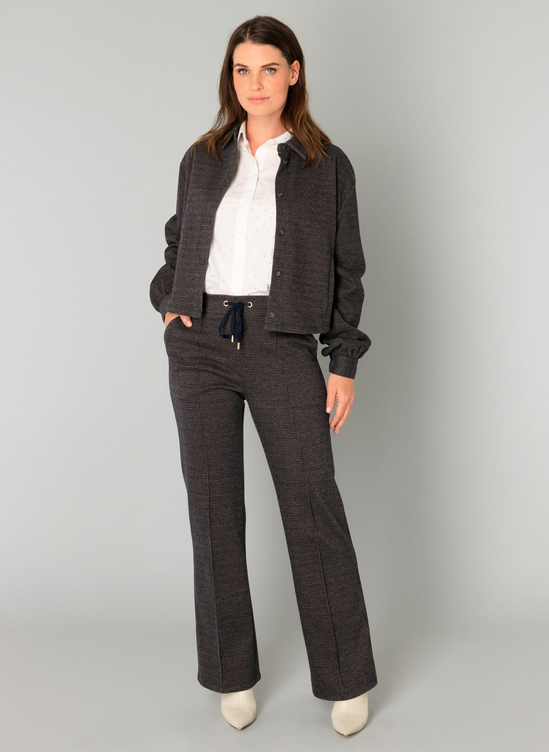 Nayla Essential Trousers