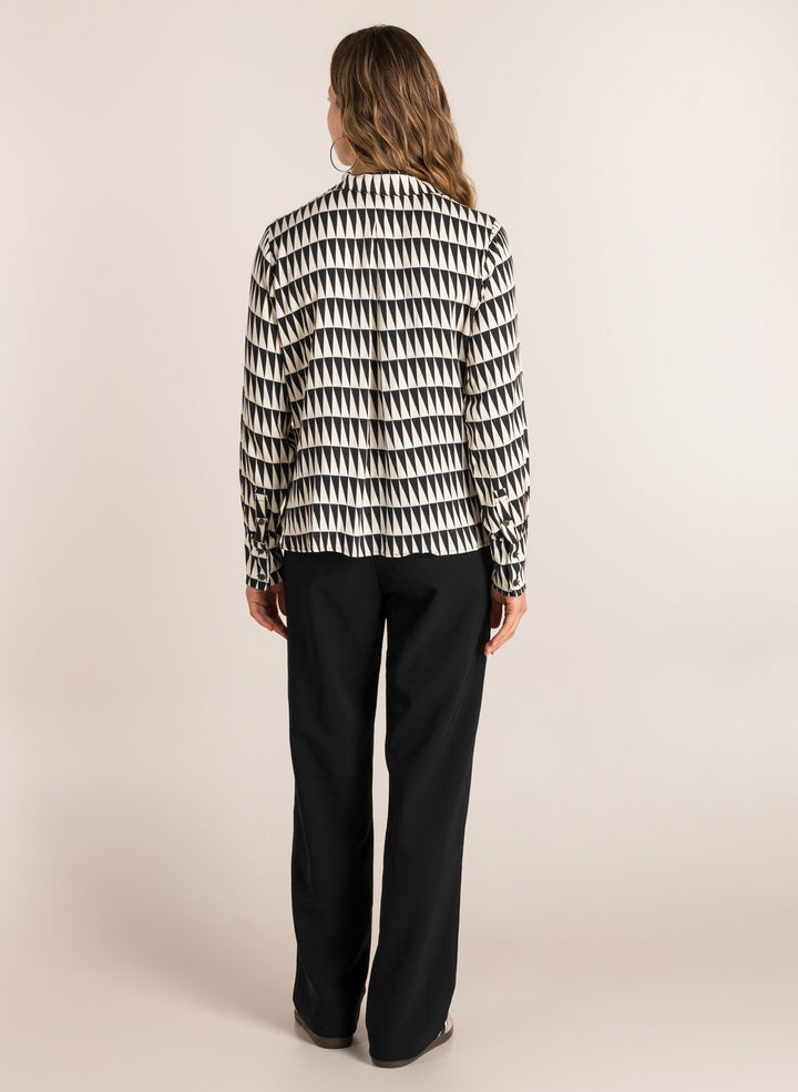 Skyla Women's Blouse | Ivy Beau