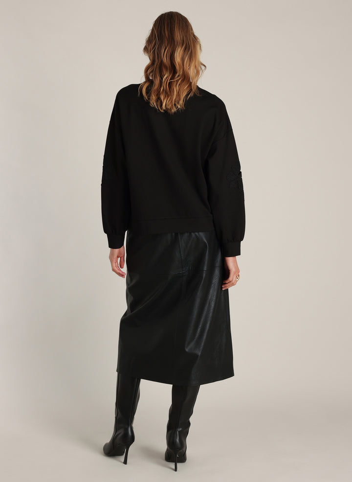 YEST Donella Black Sweater