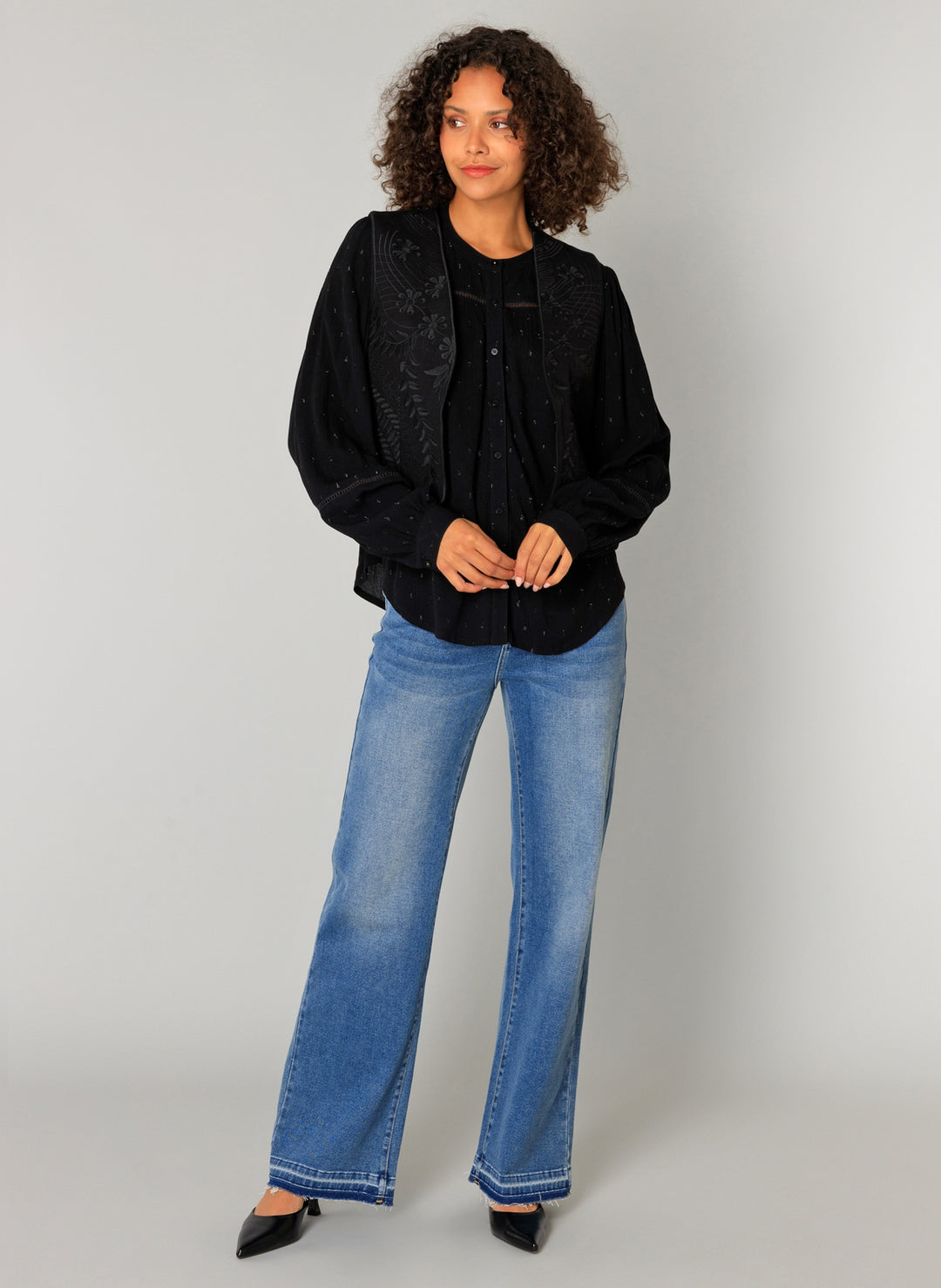 YEST Clarisse Embroidery Black Waistcoat