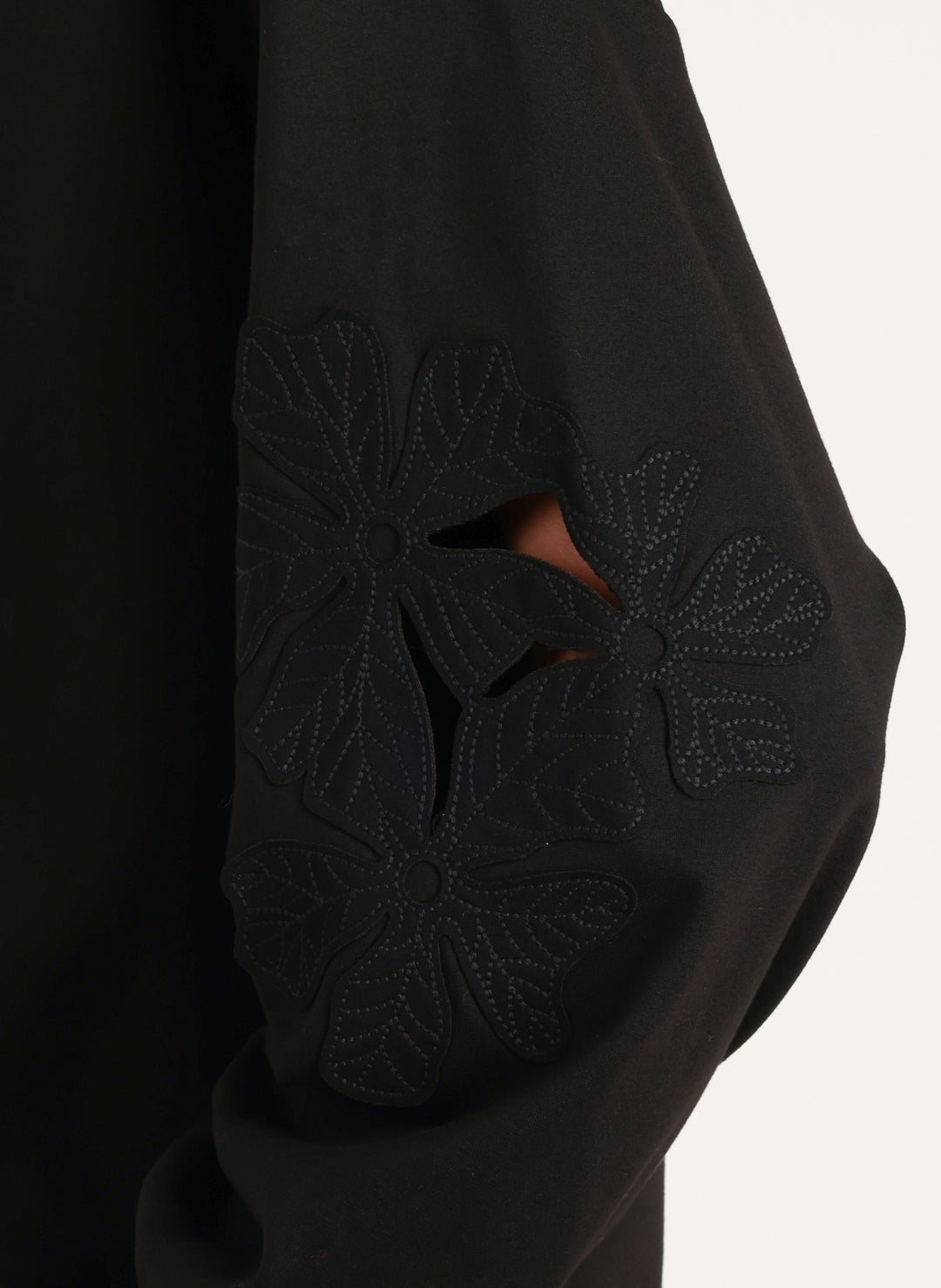 YEST Donella Black Sweater