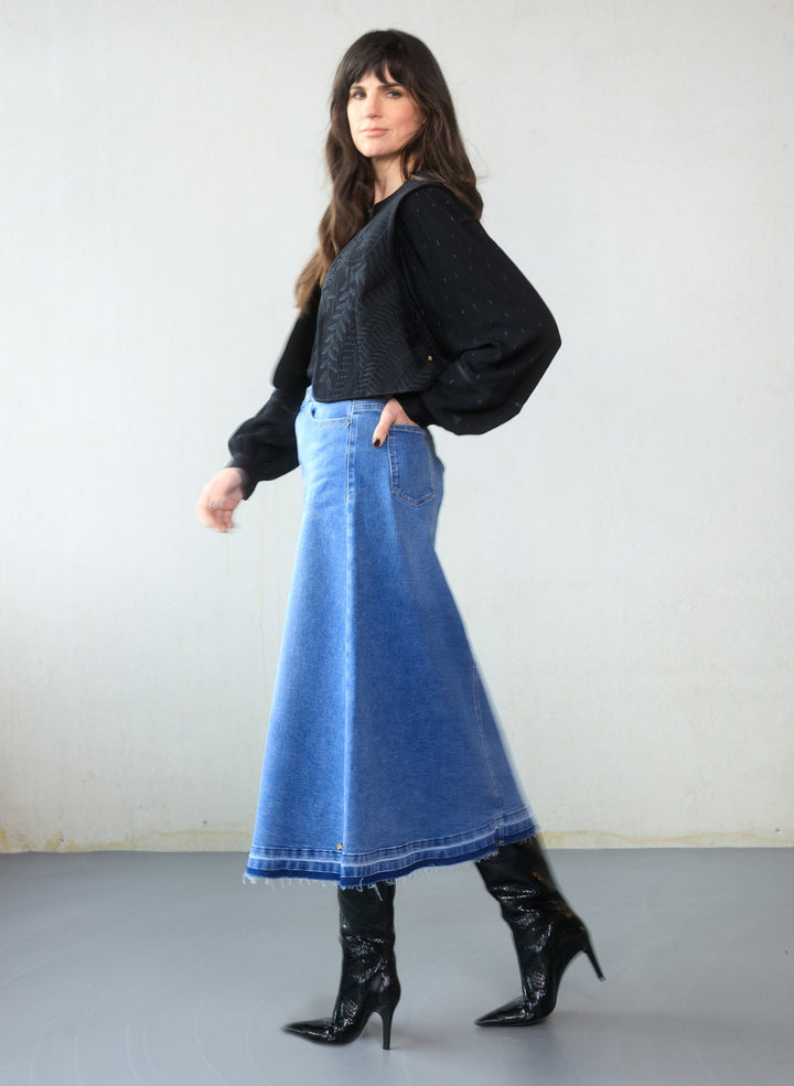 YEST Clarisse Embroidery Black Waistcoat