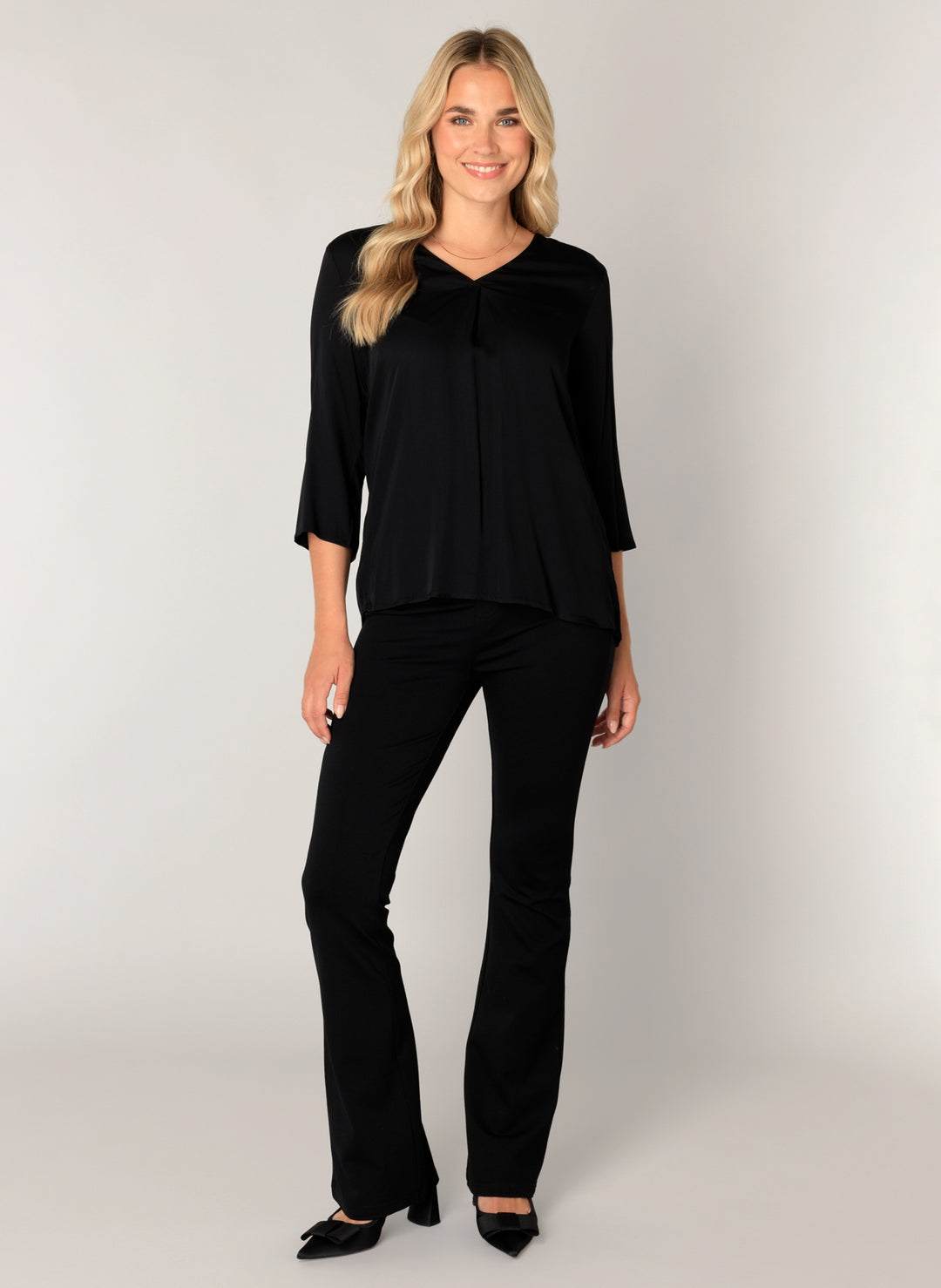 Yani Three Quarter Women's Blouse | Base Level