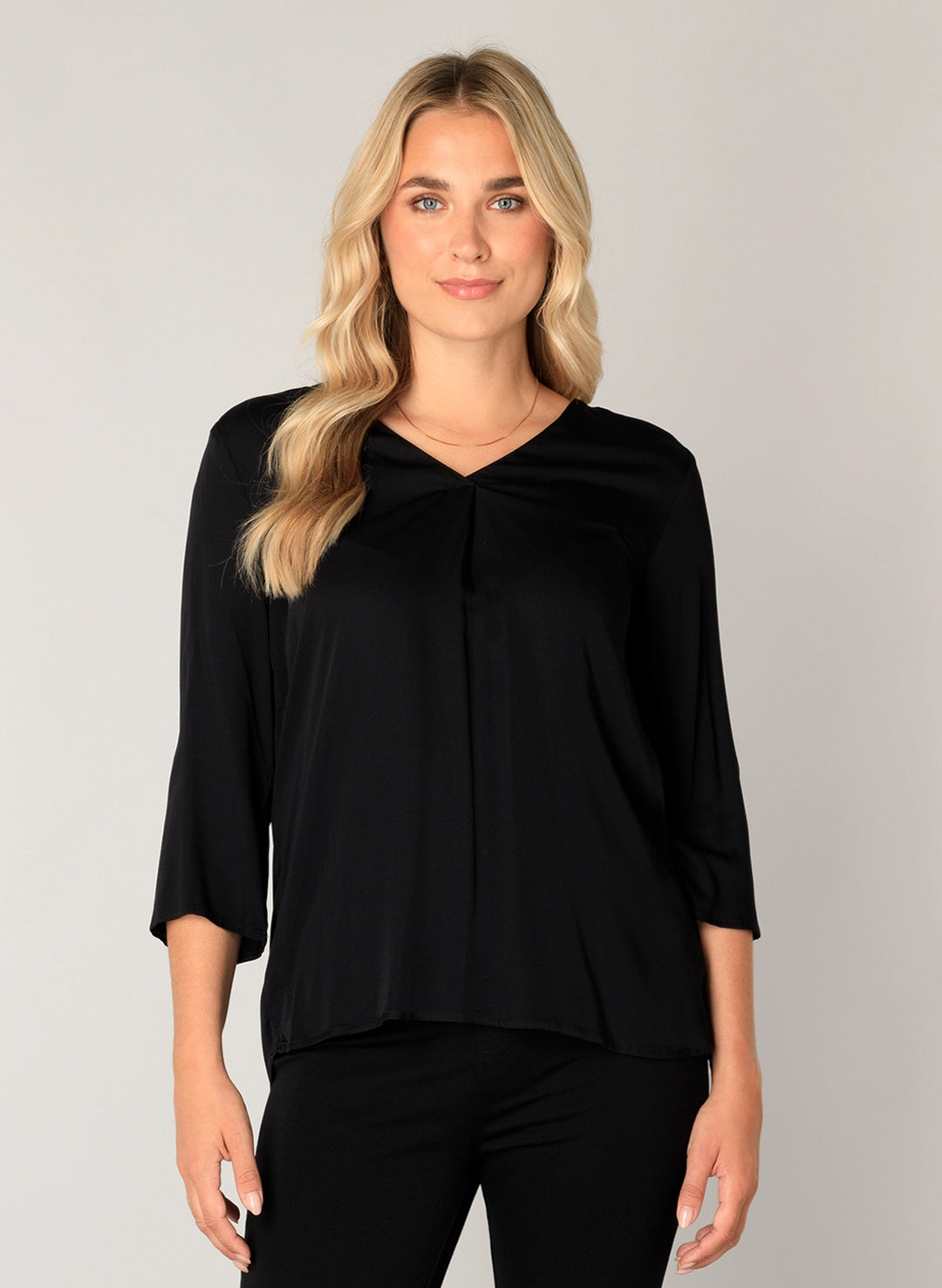 Yani Three Quarter Women's Blouse | Base Level