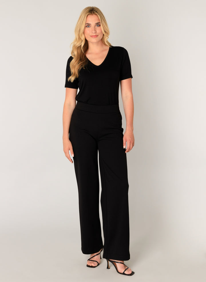 Yarah Wide-leg Women's Trousers | Base Level