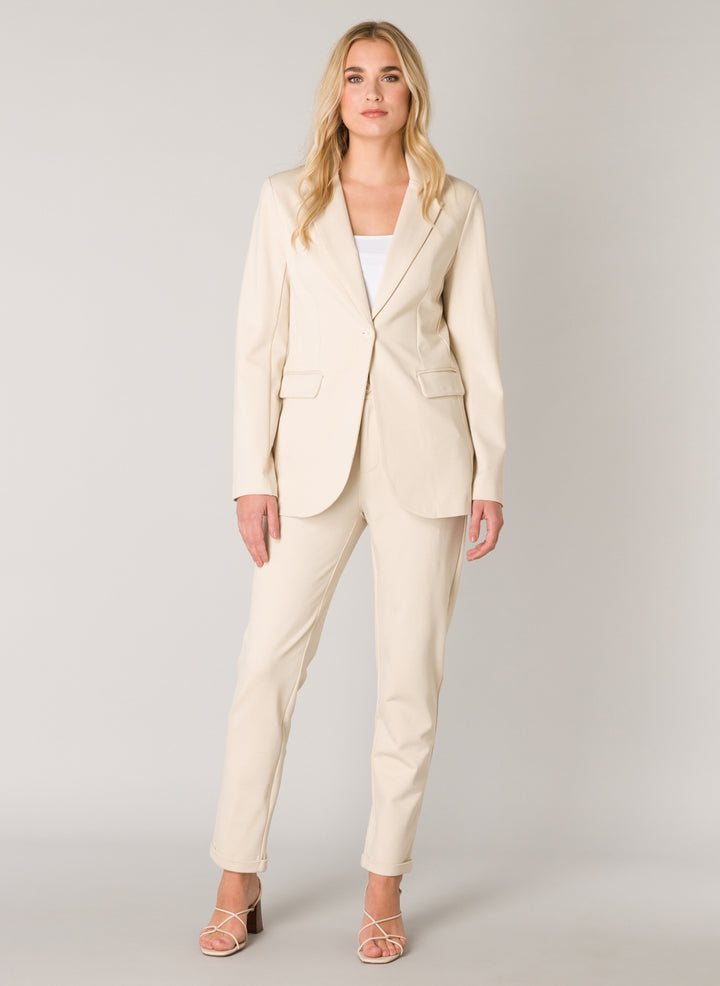 Yace Women's Blazer | Base Level
