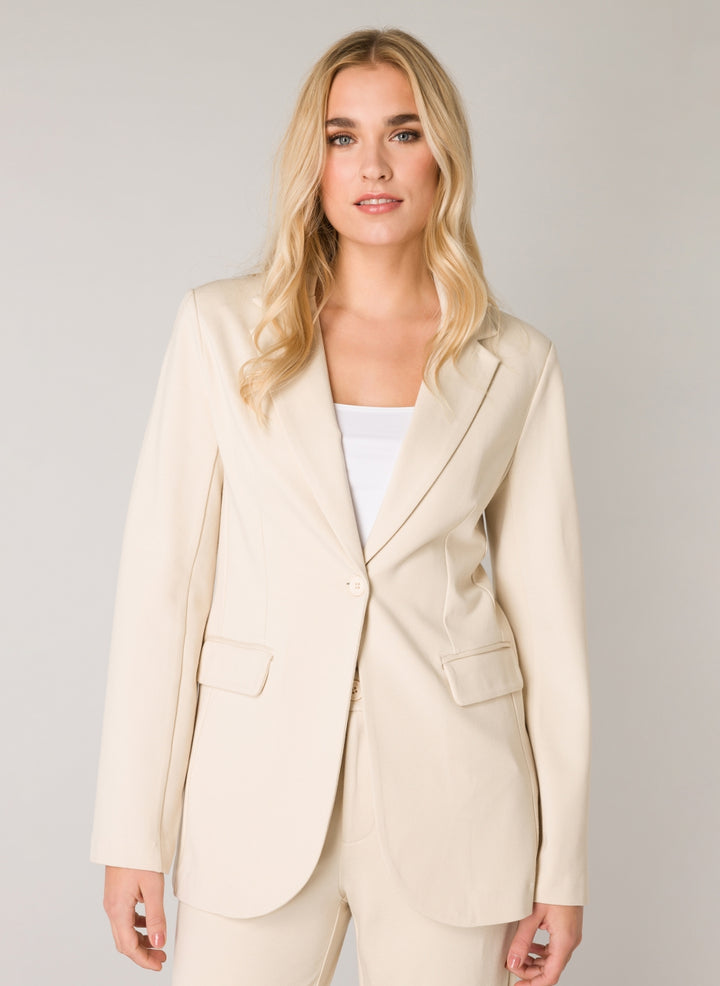 Yace Women's Blazer | Base Level