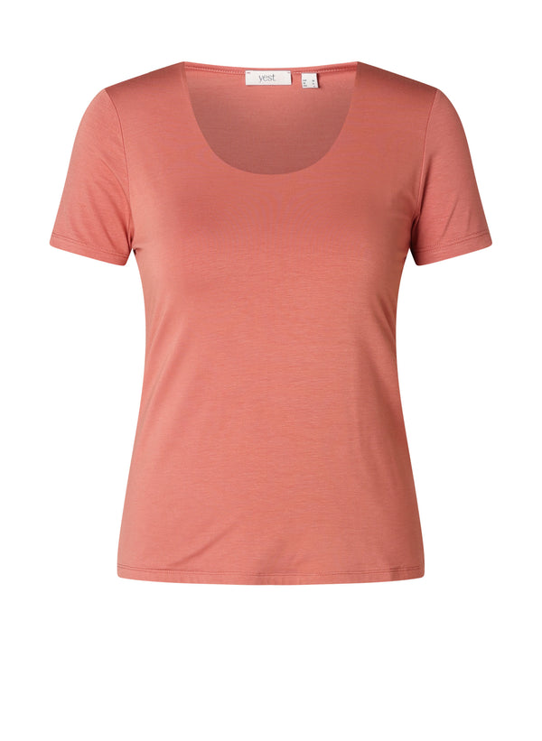 Borghild Essential T- Shirt