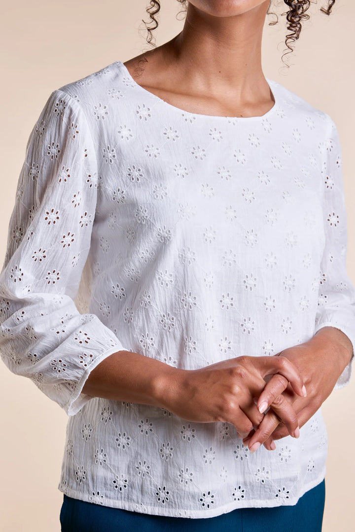 Broderie Anglaise Top
