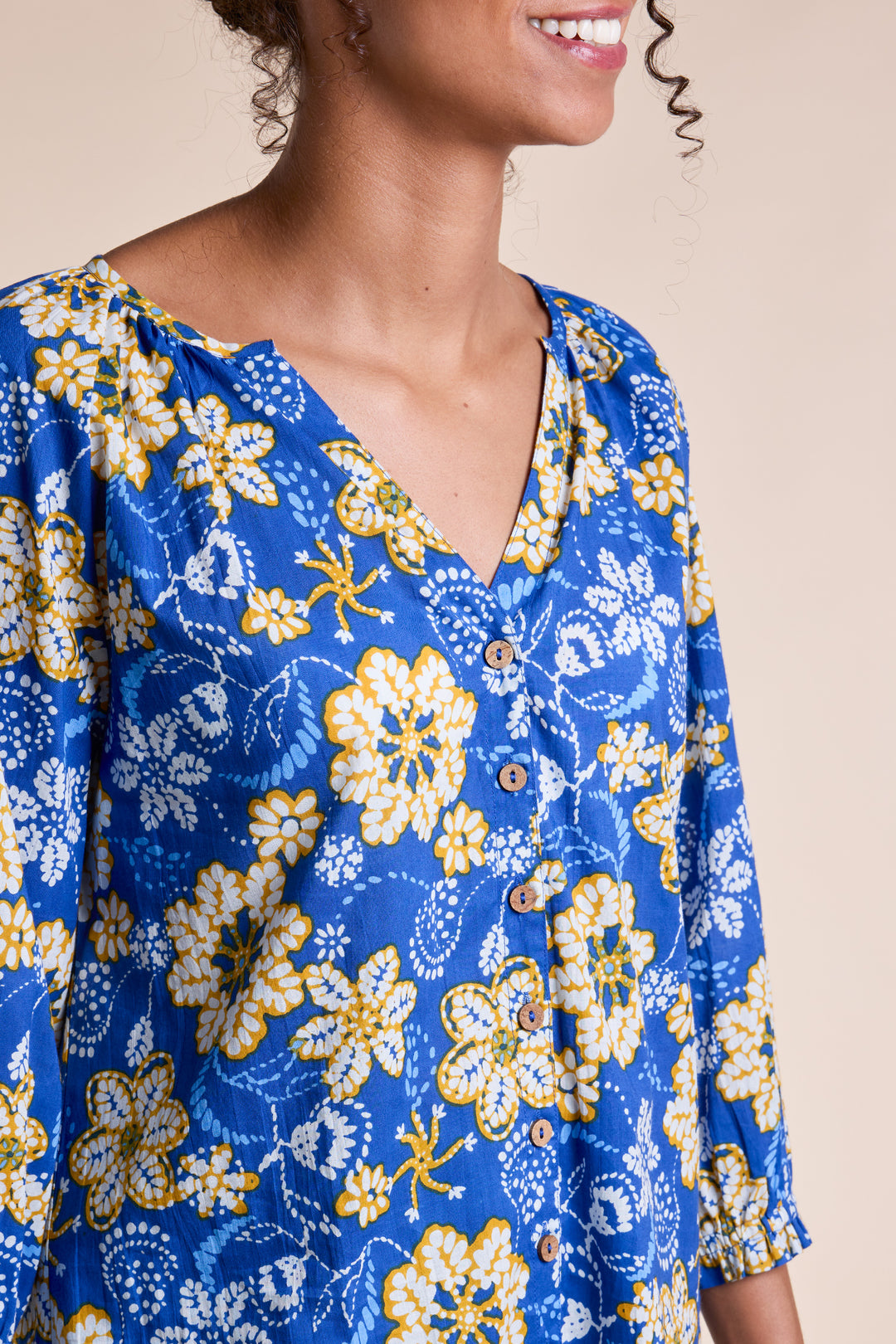 Voile Gathered Detail Women's Shirt | Nomads
