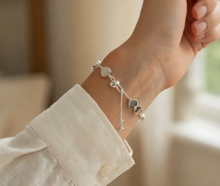 Heart Detail Adjustable Bracelet