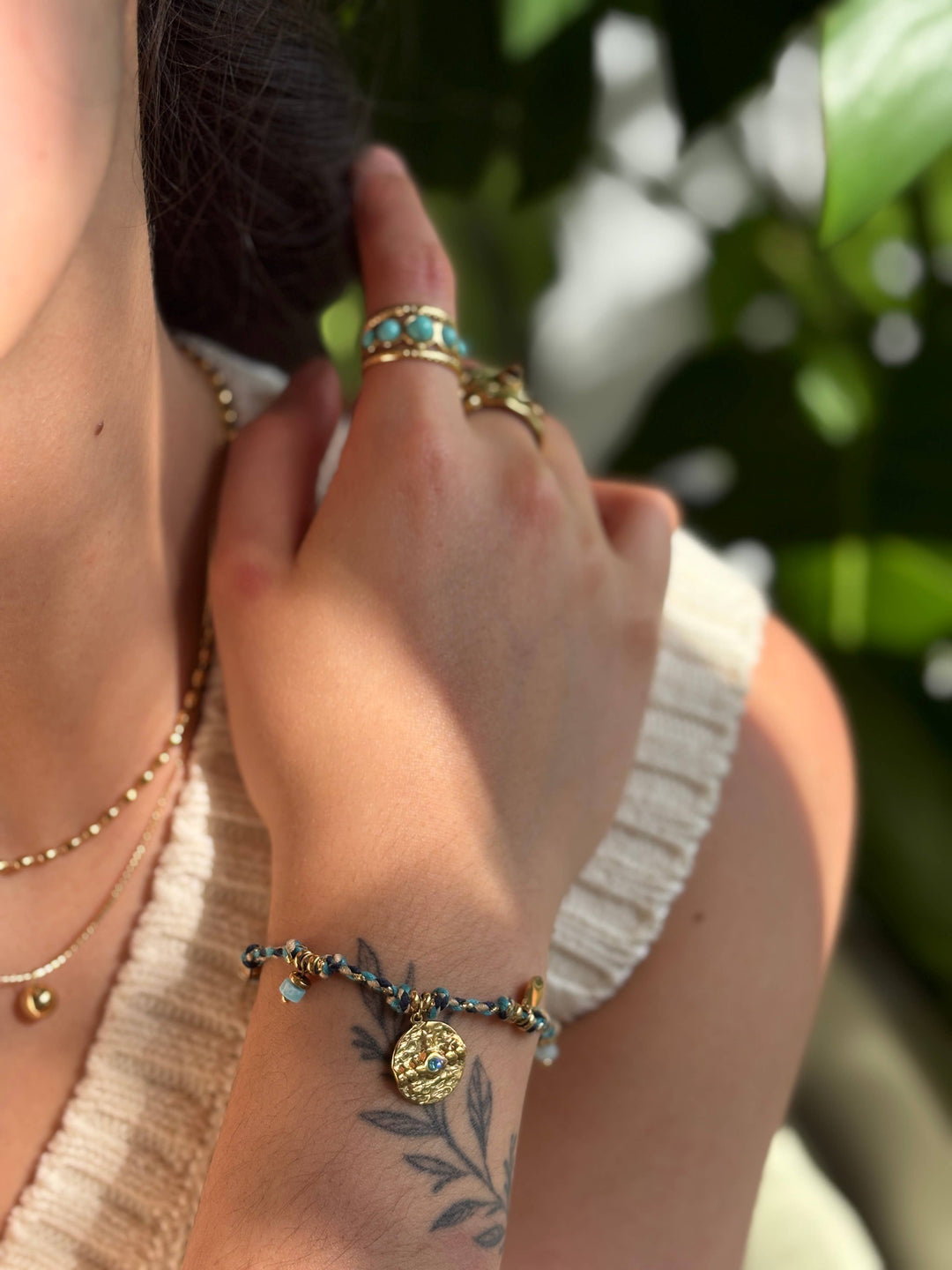 18ct Gold Plated Hammered Disc Rope Bracelet 