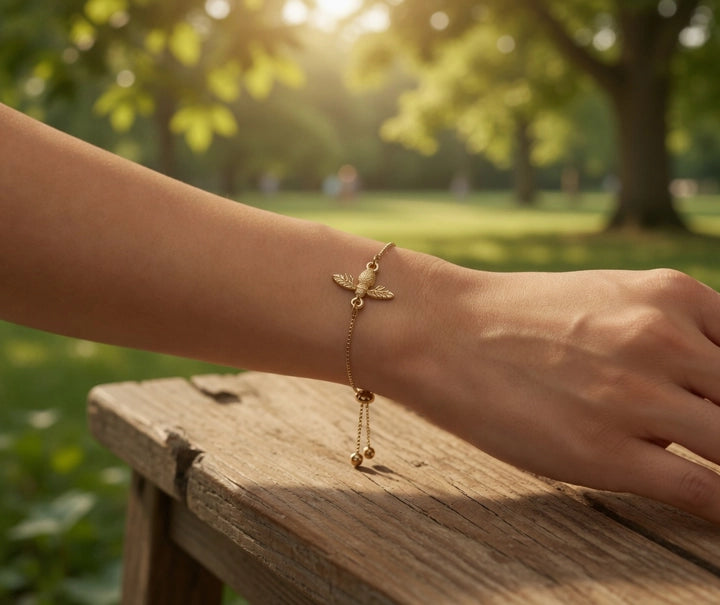 Adjustable bee Bracelet