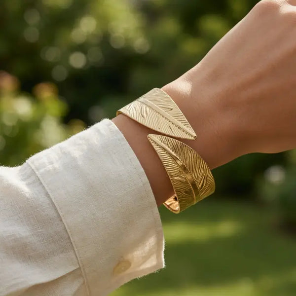 Leaf Design Cuff Bangle