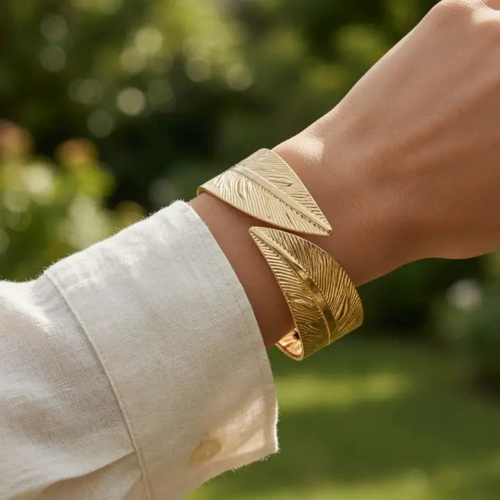 Leaf Design Cuff Bangle