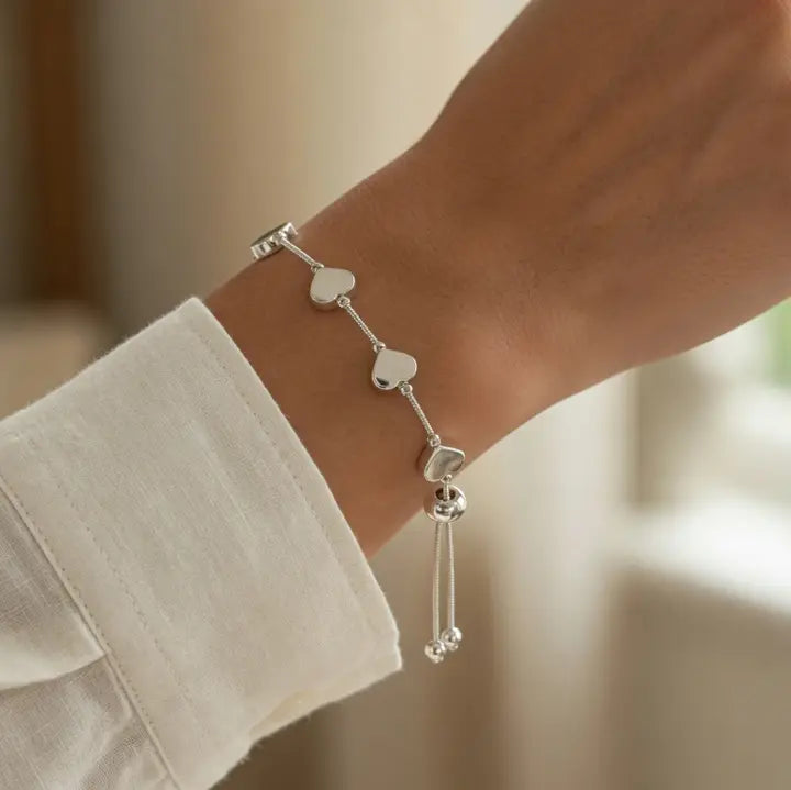 Star Detail Adjustable Bracelet